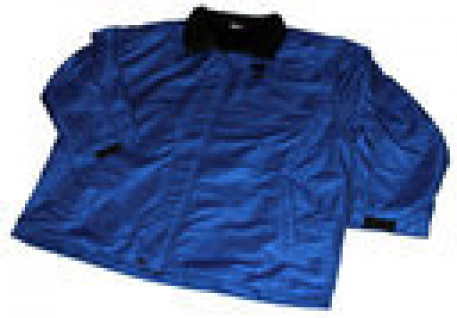 Куртка утепленная спортивная синего цвета на флисовой подкладке для полных