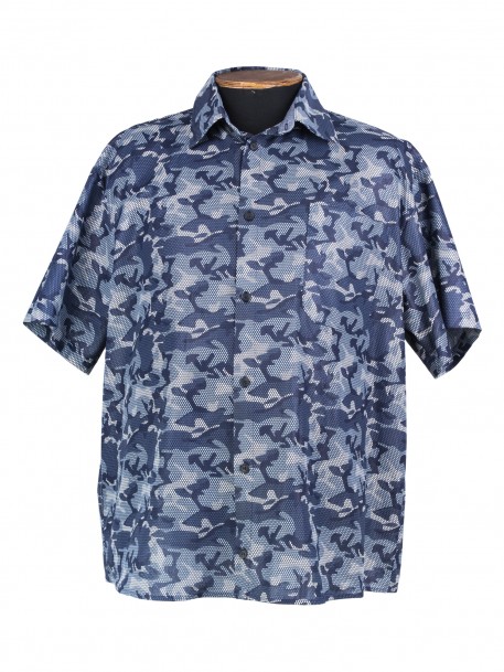 Рубашка большого размера серо-синего цвета с  принтом городскоой камуфляж